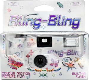 Retocolor Bling-Bling 400 35mm Disposable Film Camera 27EXP, ISO400, Color Negative Film, Focus Free, Easy to Use, Built in Flash, Single Use (Film and Battery Included)